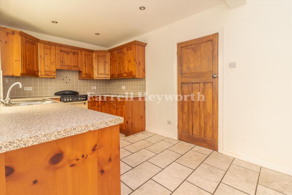 Pilling Lane, Preesall, Poulton Le Fylde photo 2