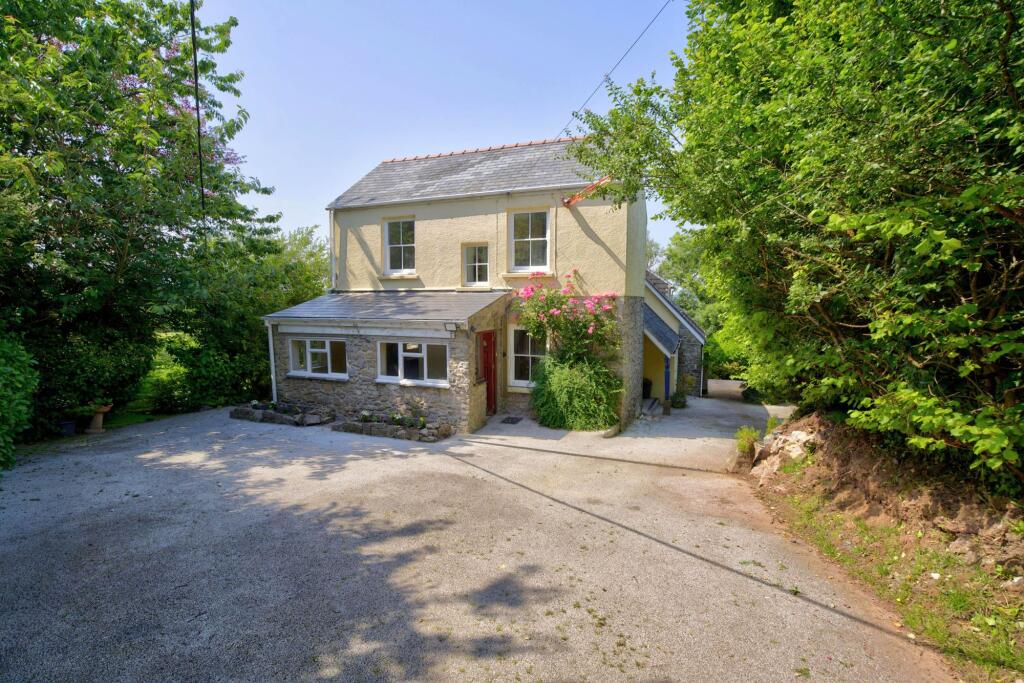 Main image of property: Penally, Tenby, SA70