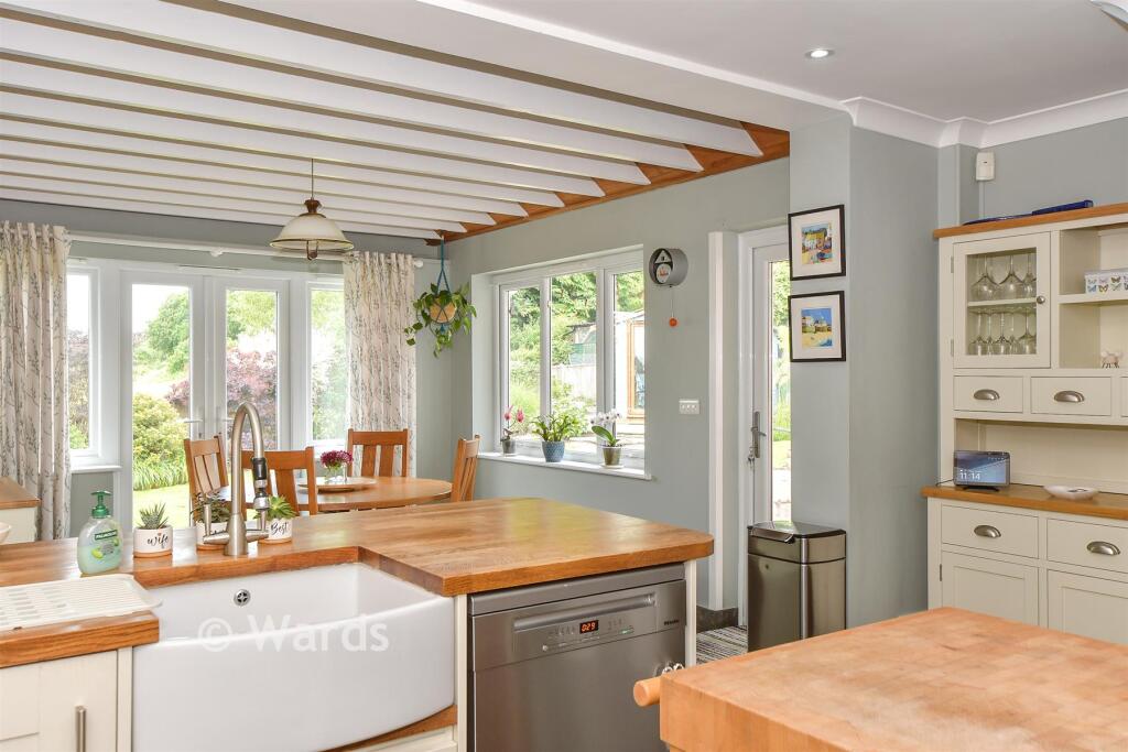 House in Tonbridge - View 4