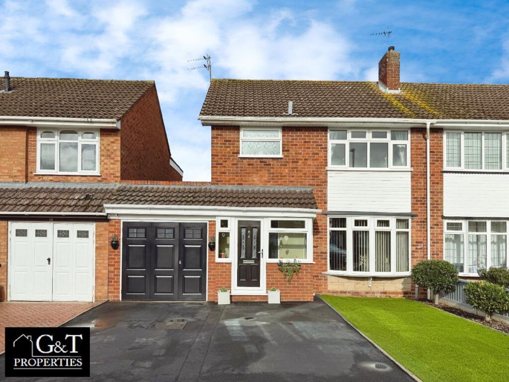 3-bed semi-detached on Rennison Drive, Wombourne, Wolverhampton, £375,000