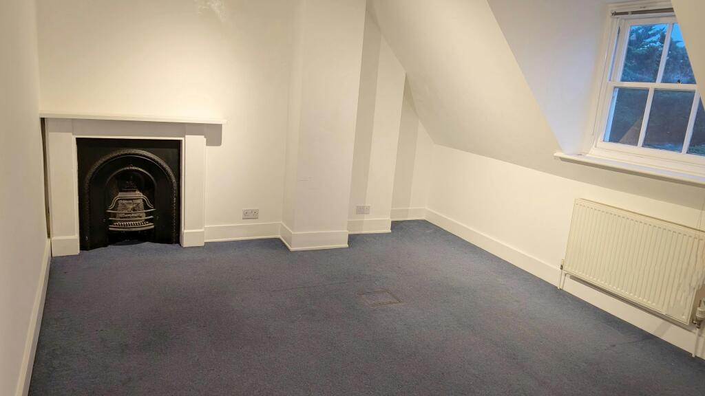 4th floor empty 1 of 2.jpeg