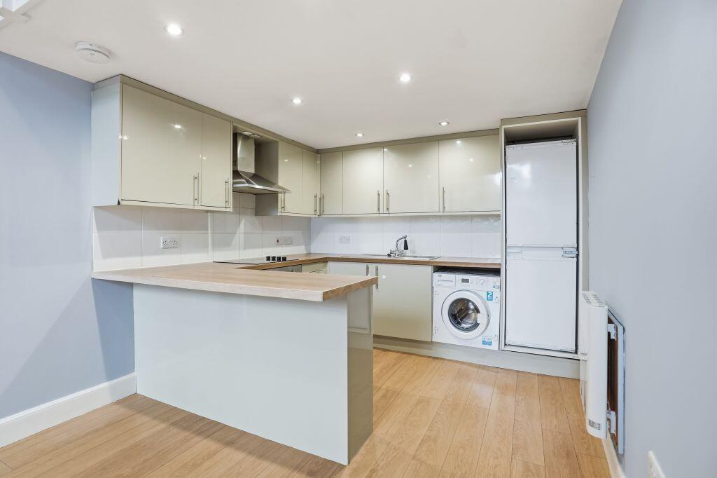20 Duke Street, Edinburgh, EH6 8HQ photo 3
