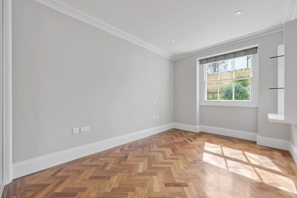 Apartment in London - More