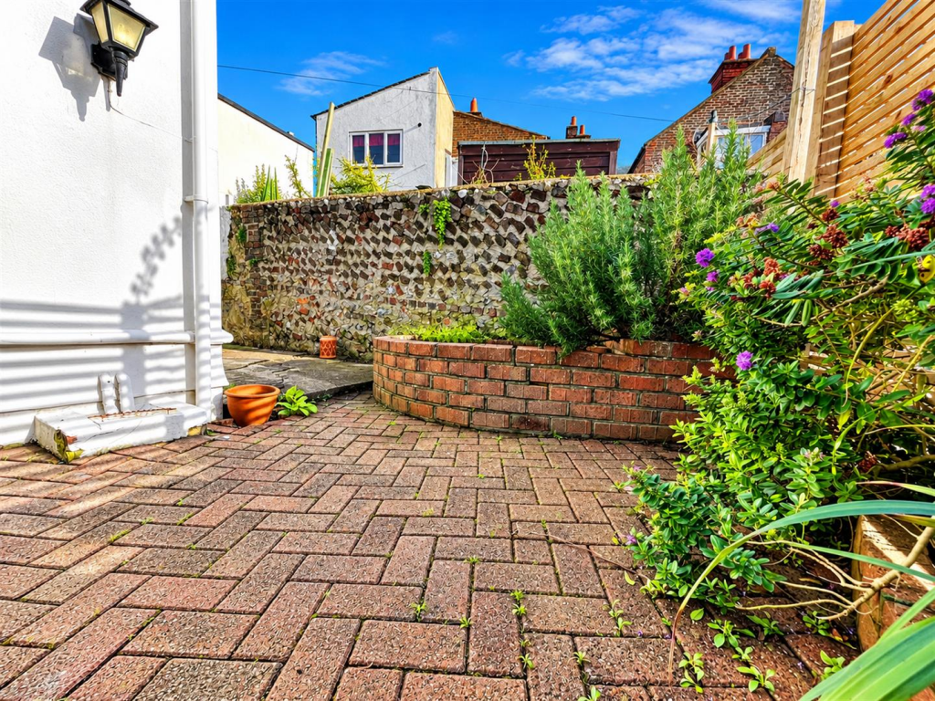Property photo 9