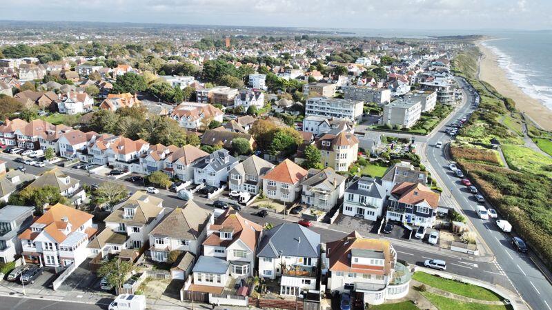Stourcliffe Avenue, Southbourne - View 2