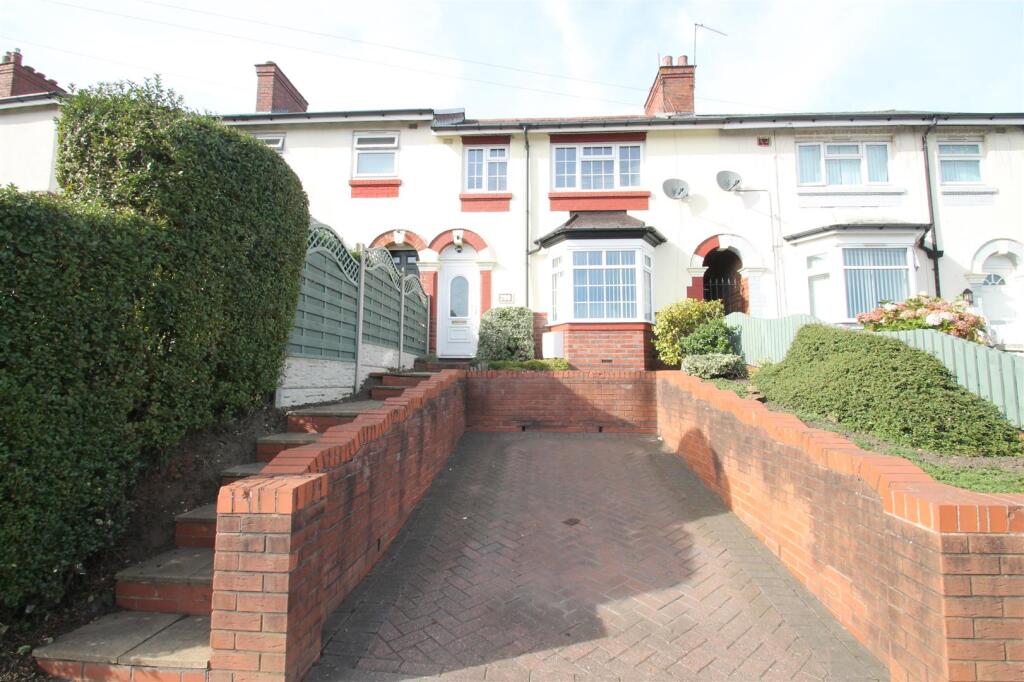 House in Sandwell, Lion Farm Estate, Turner's Portway