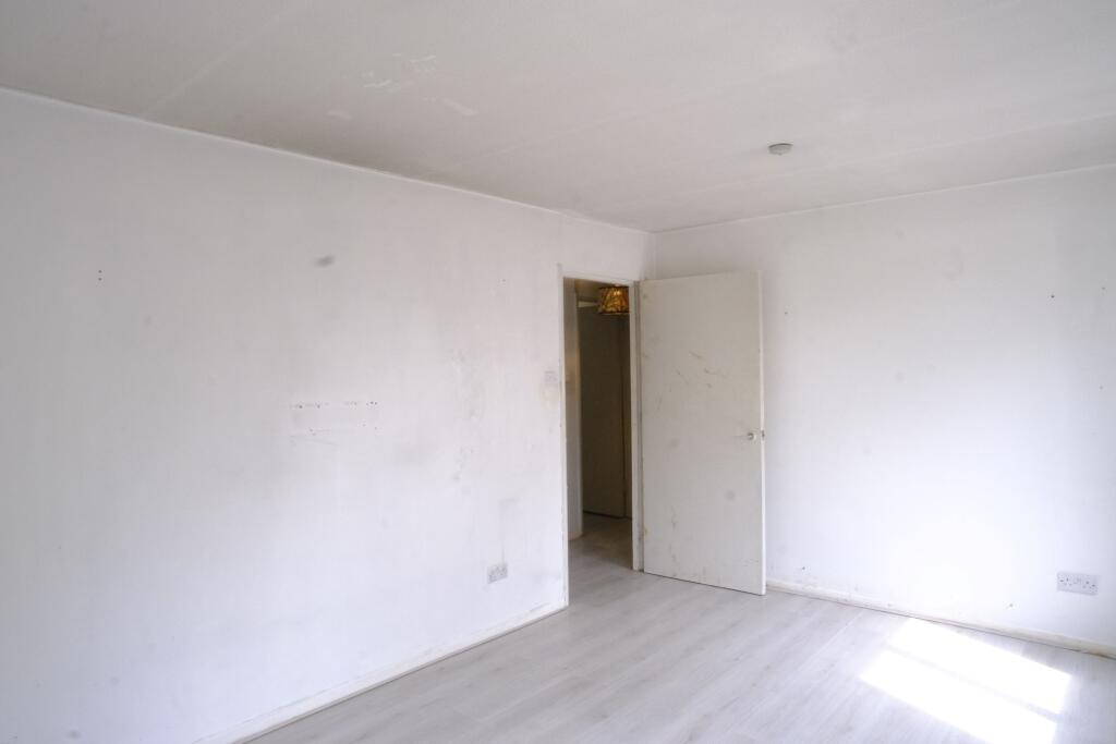 Apartment in London - View 3