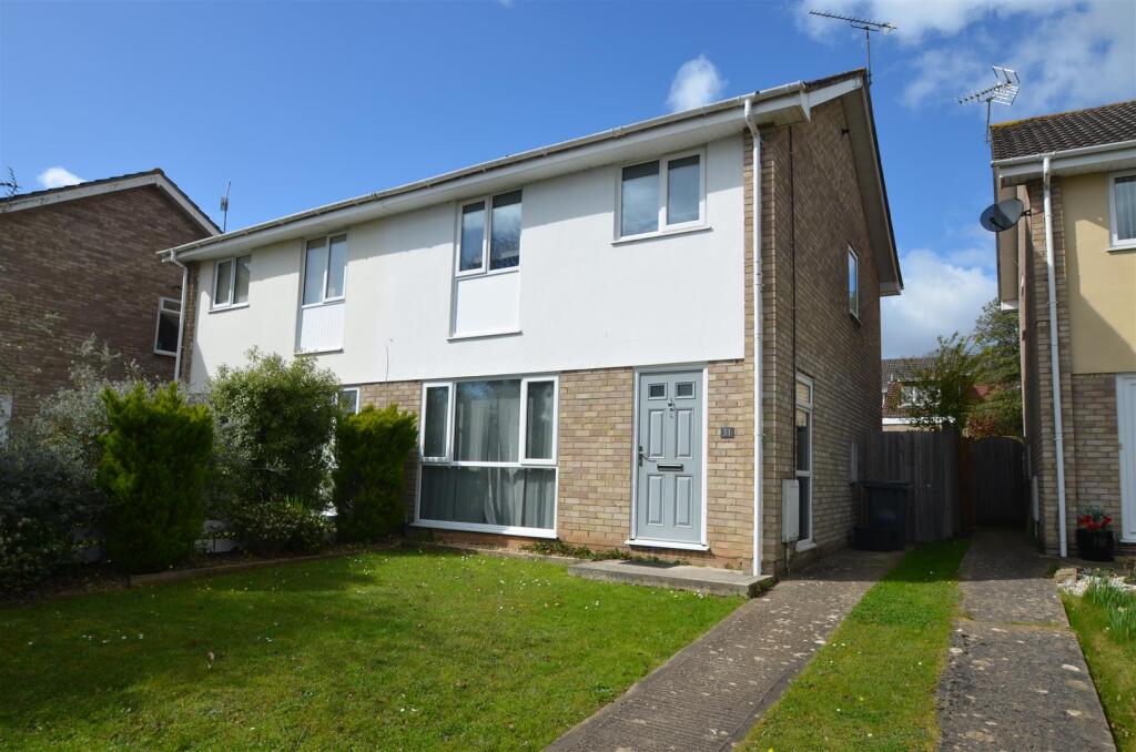 Main image of property: Trendlewood Way, Nailsea