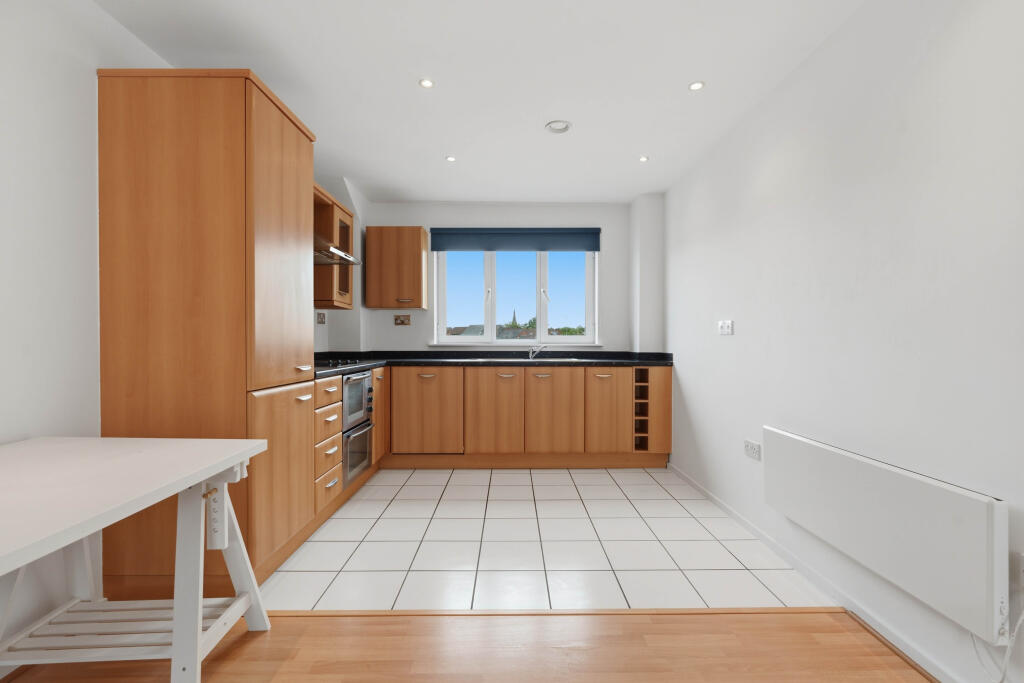 Apartment in Leamington Spa, Milverton, Royal Leamington Spa - View 4