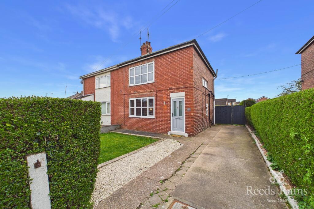 Main image of property: Storth Lane, Kiveton Park, Sheffield, South Yorkshire, S26