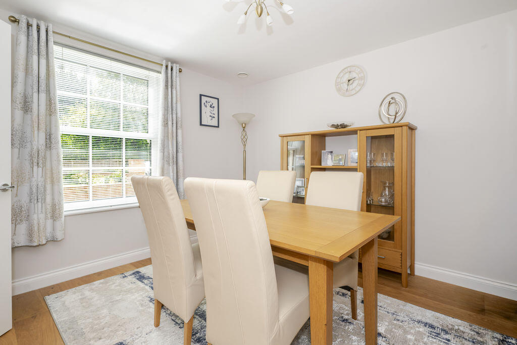 House in Wealden, Heathfield and Waldron - More
