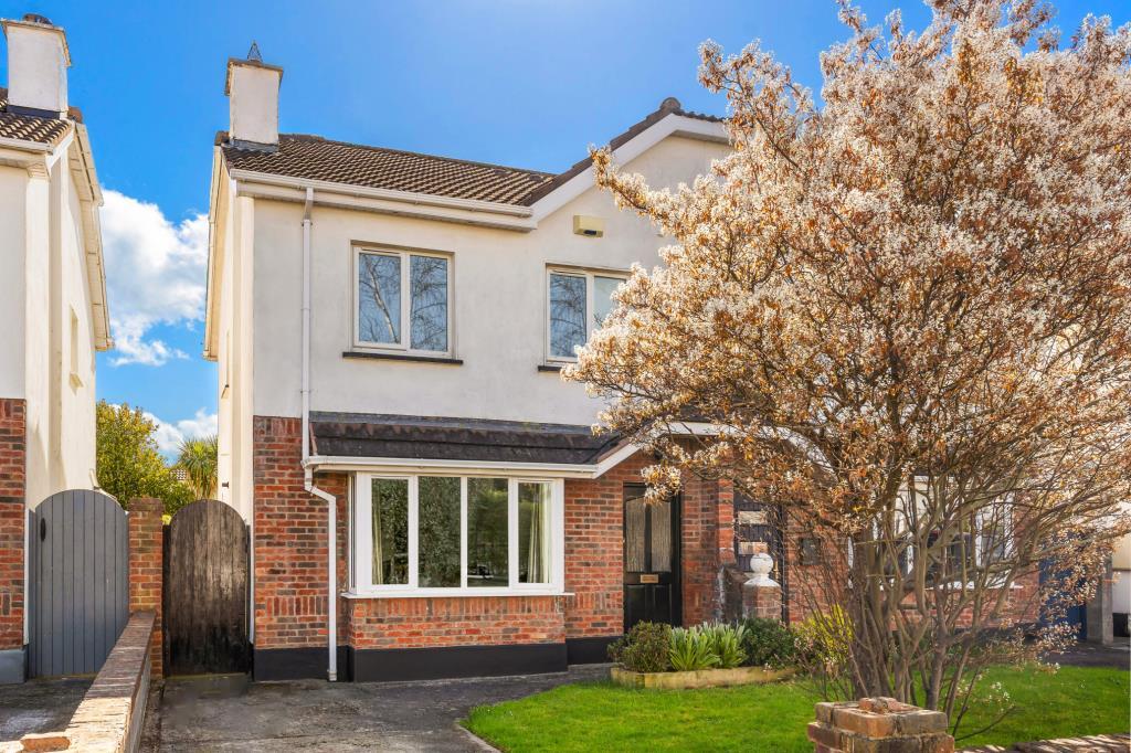 Main image of property: 16 Ferncarrig Rise, Fernleigh, Sandyford, Dublin 18, D18 H7Y5