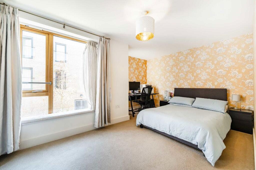 House in London - More