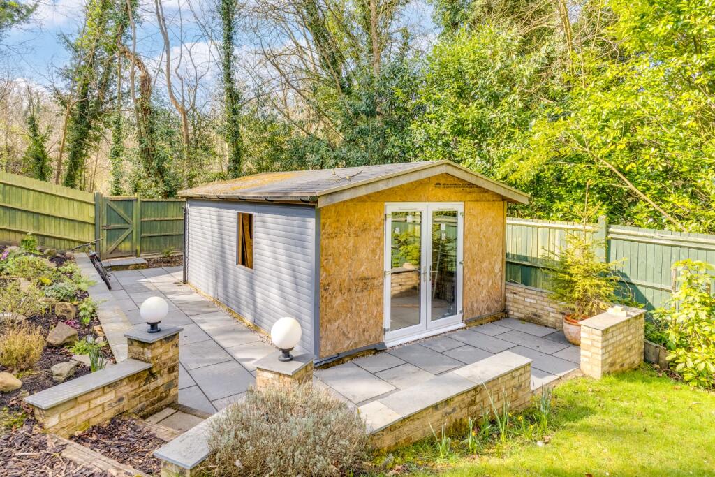 Additional image 20 of Crossway, Welwyn Garden City, Hertfordshire, AL8