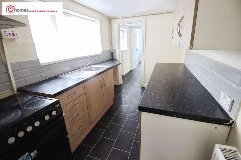 House in Walsall, Alumwell, Birchills - View 5