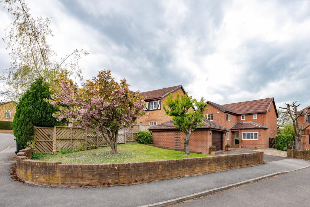 Salters Way, Penistone, Sheffield, S36 6UE photo 4
