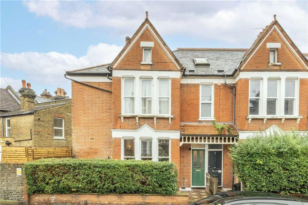 Main image of property: Yukon Road, Balham