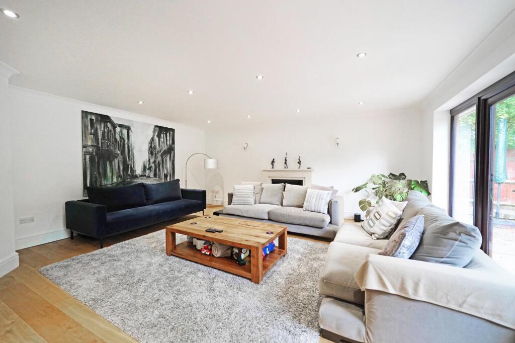 Additional image 9 of Hartington Close, Dorridge, Solihull, West Midlands, B93