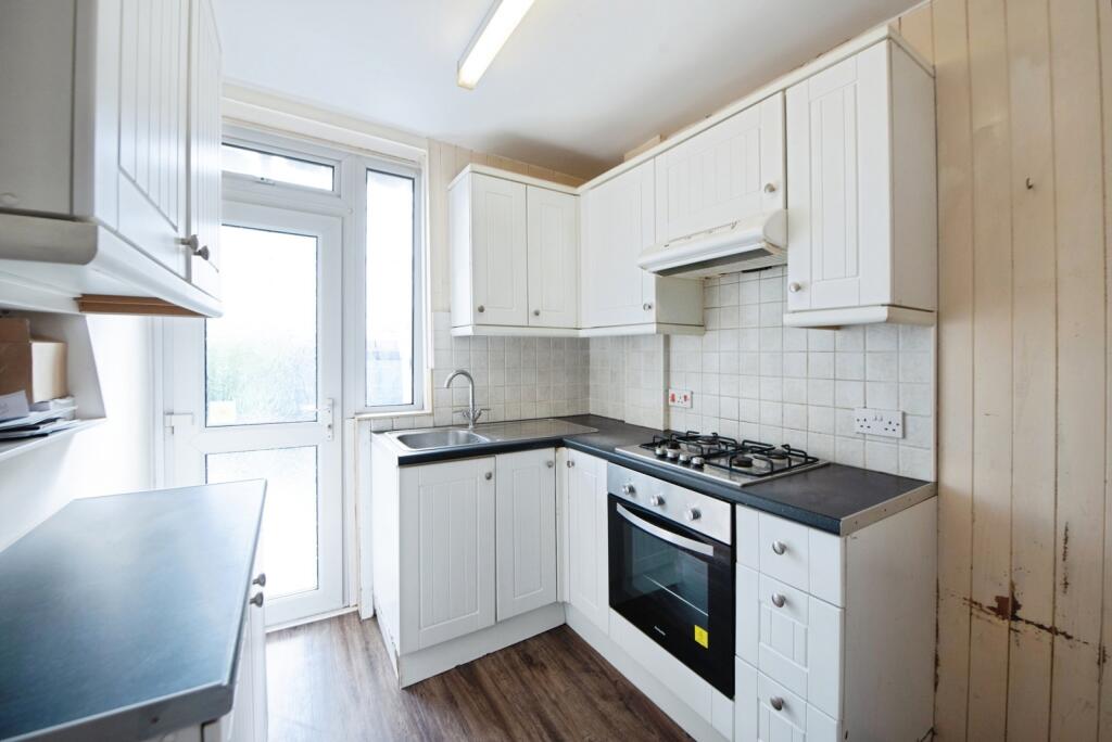 House in Gosport, Hampshire - View 2