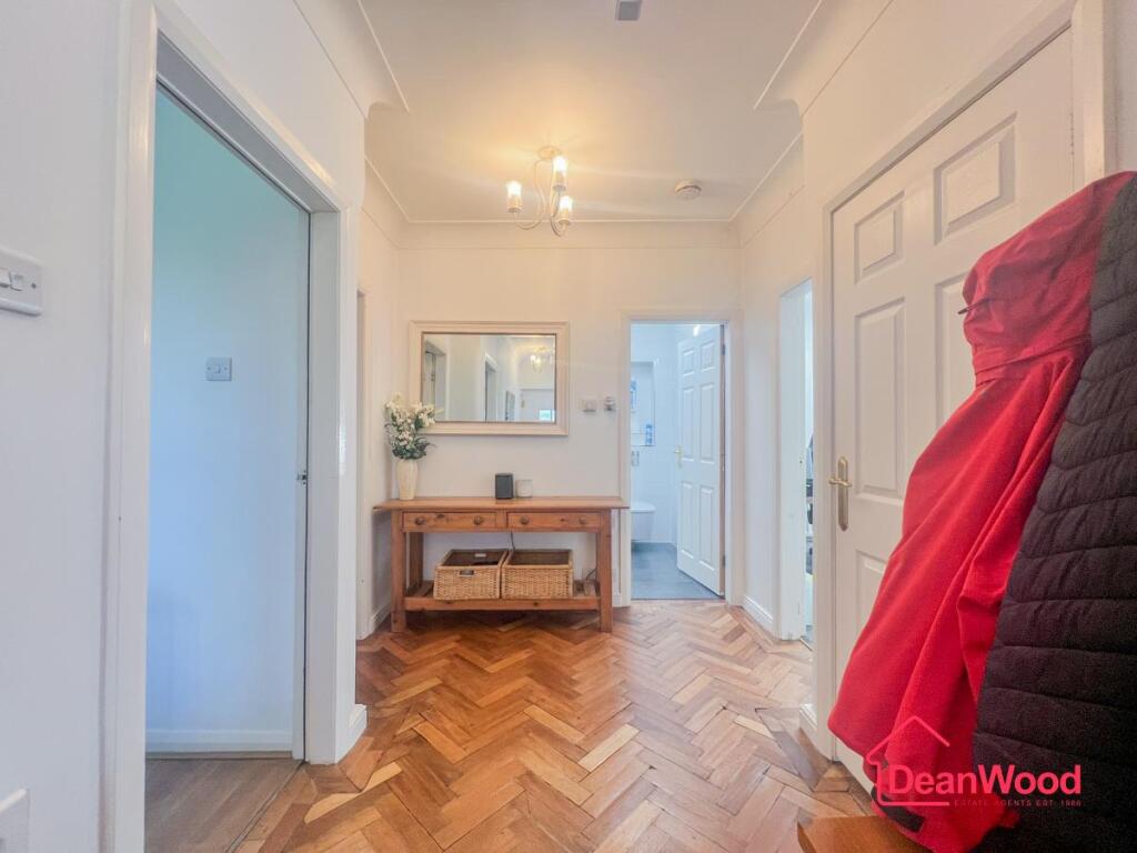 House in Marown, Glen Vine - More