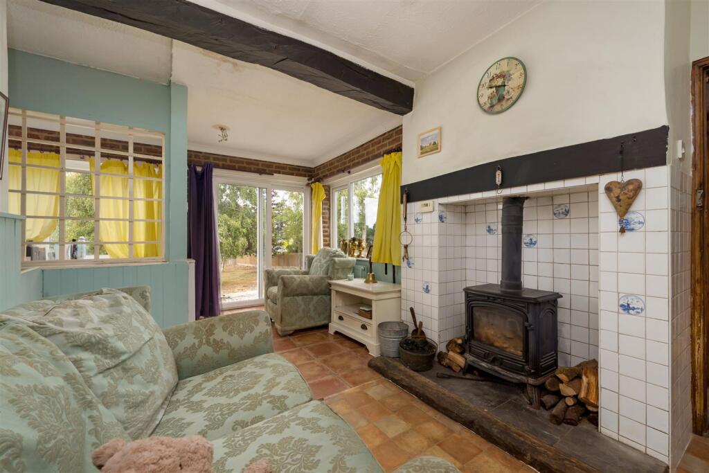 House in Canterbury - View 5