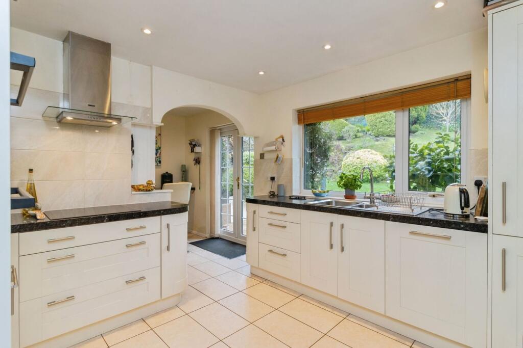 House in Torquay - View 5