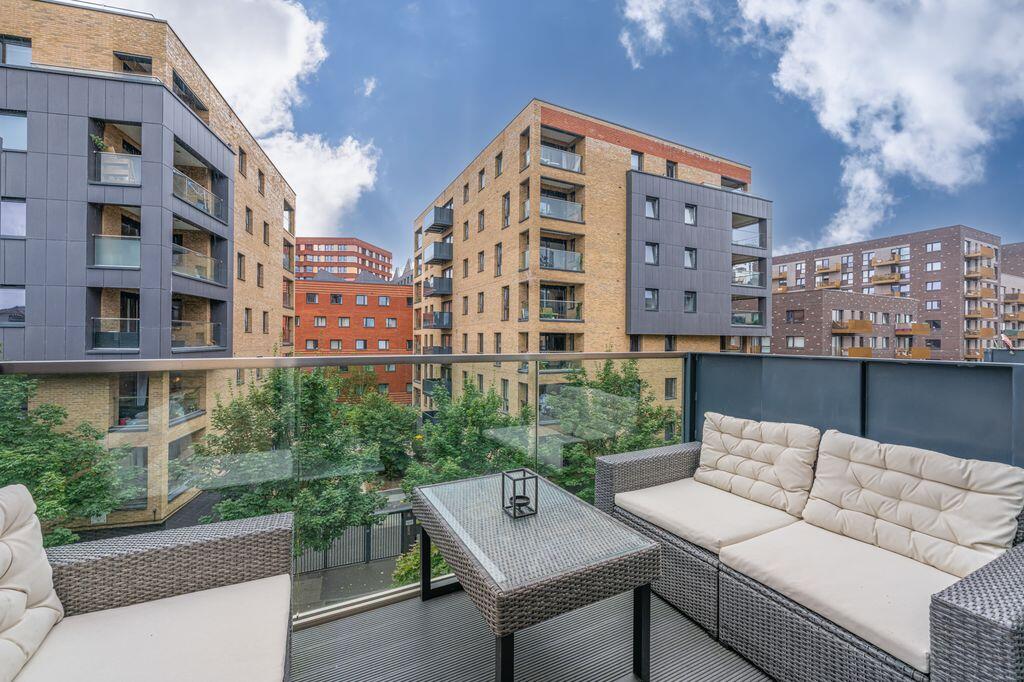 Apartment in London - View 3
