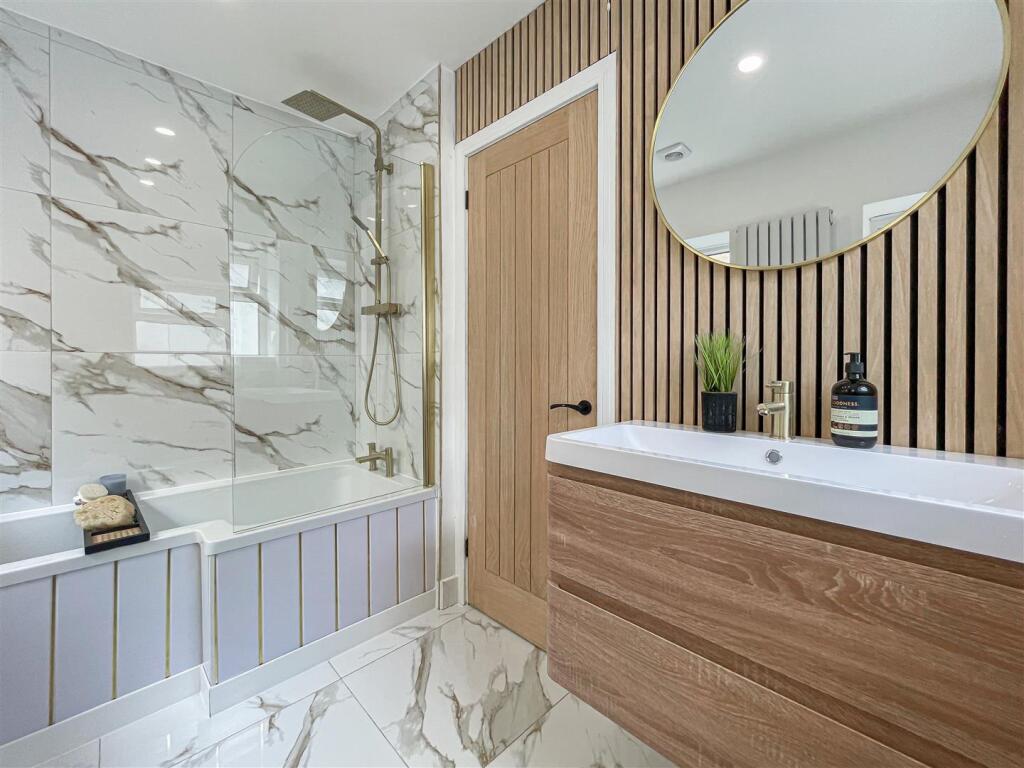 Main image of property: Ynyswen Road, Treorchy