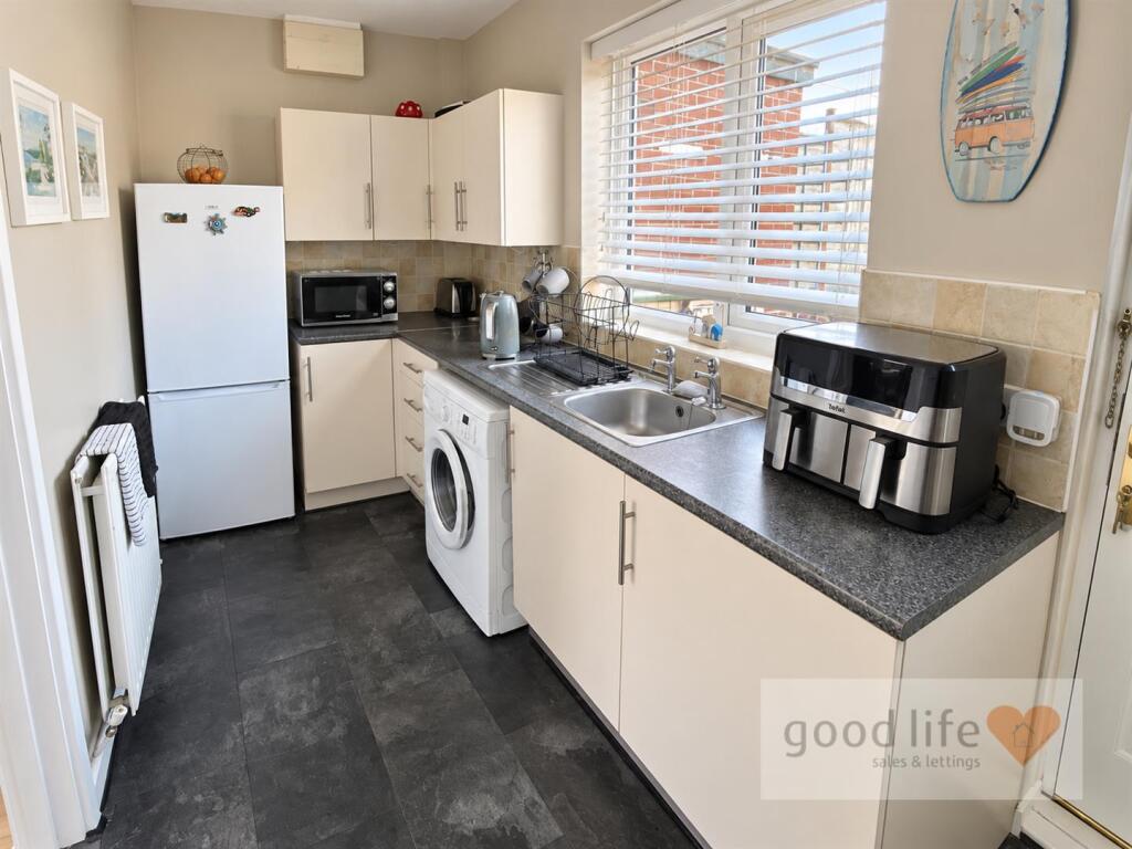 House in Sunderland - View 4