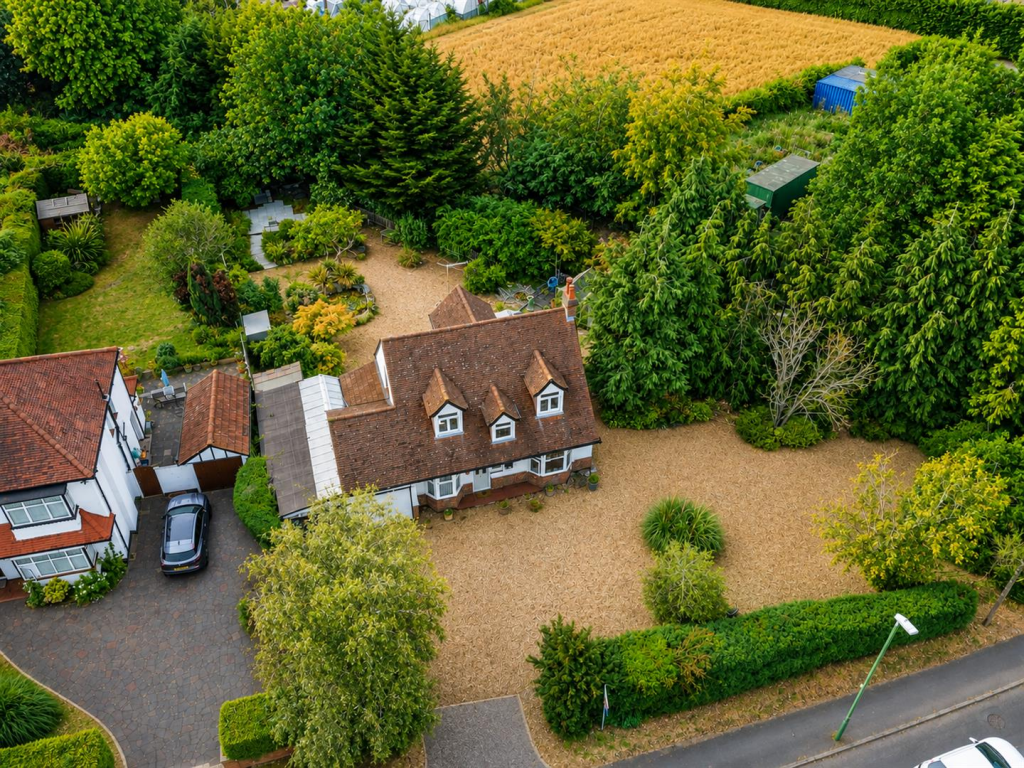 Main image of property: Woodmansterne Lane, South Wallington
