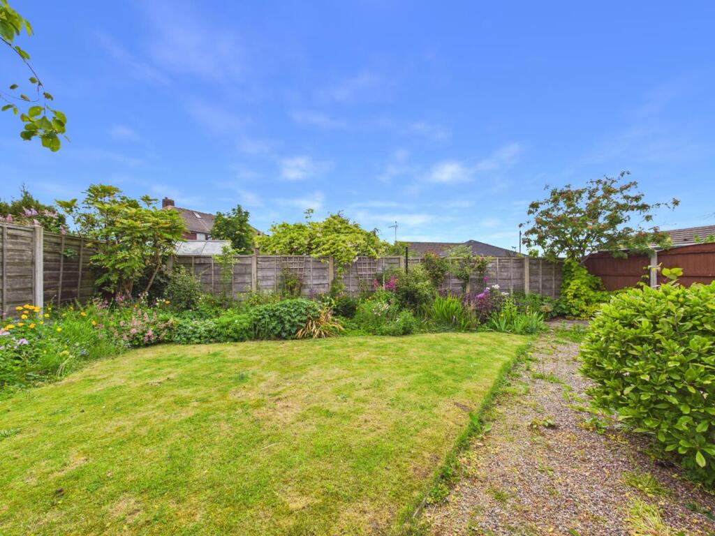Buckingham Way, Byram photo 3
