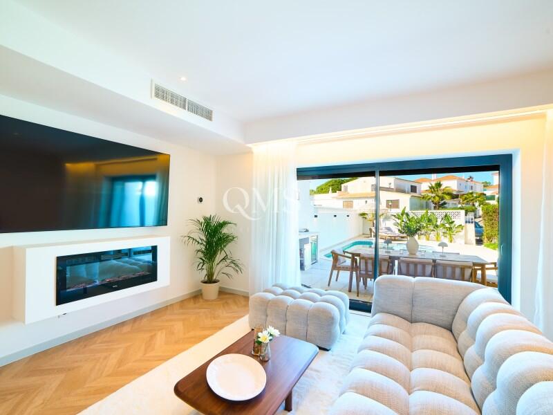 Main image of property: Algarve, Almancil