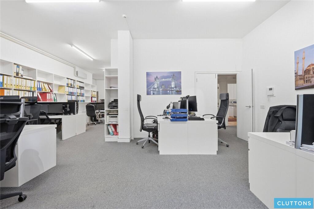 Main image of property: Butlers & Colonial Wharf, London, SE1