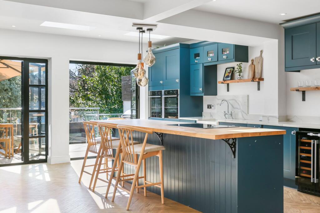 House in Hove, West Blatchington - View 5