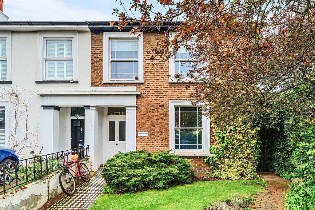 Main image of property: Richmond Road, Kingston Upon Thames, KT2