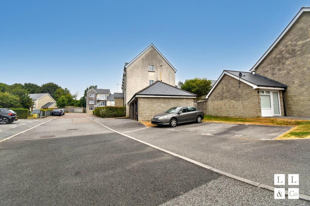Property photo 8