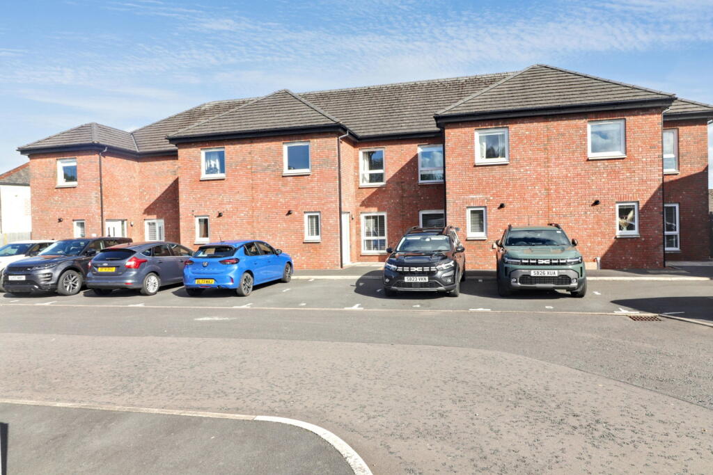 3-bed terraced on Charnwood Place, Dumfries , DG1 3UF, £170,000