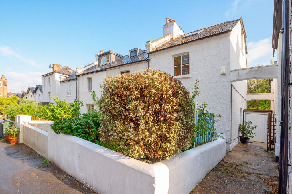 Main image of property: West Cottages, West Hampstead, London, NW6