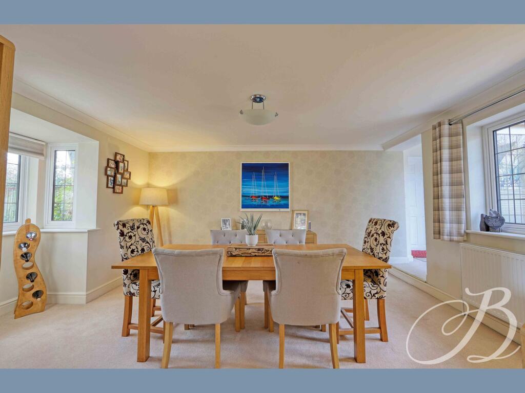 Sutton Road, Cookham, SL6 photo 4