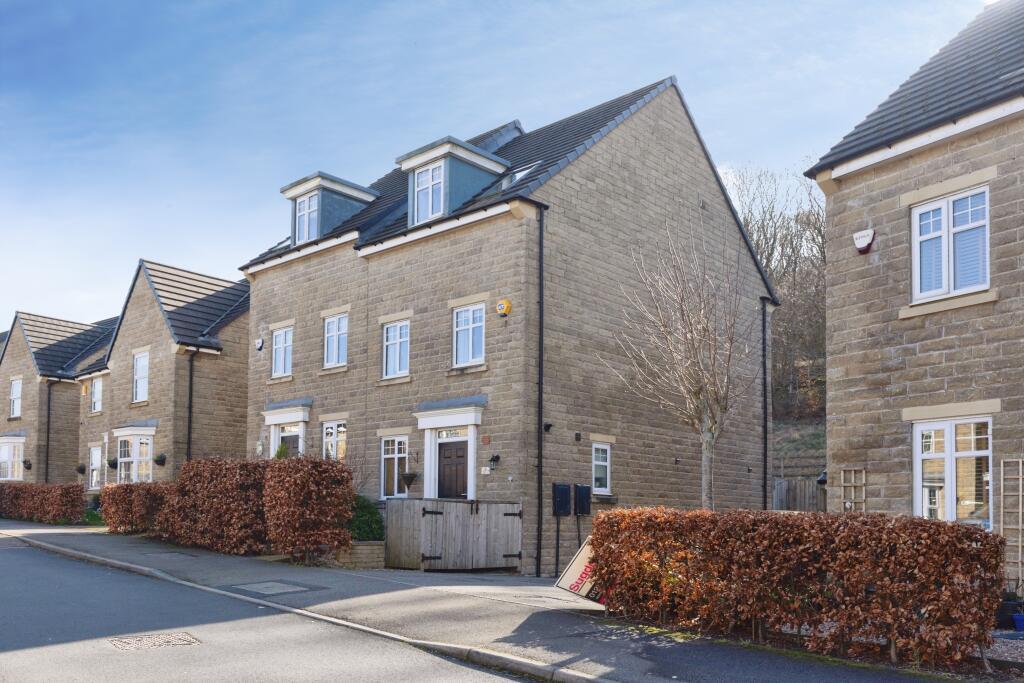 Additional image 2 of Castle Stead Drive, Bradford, BD13