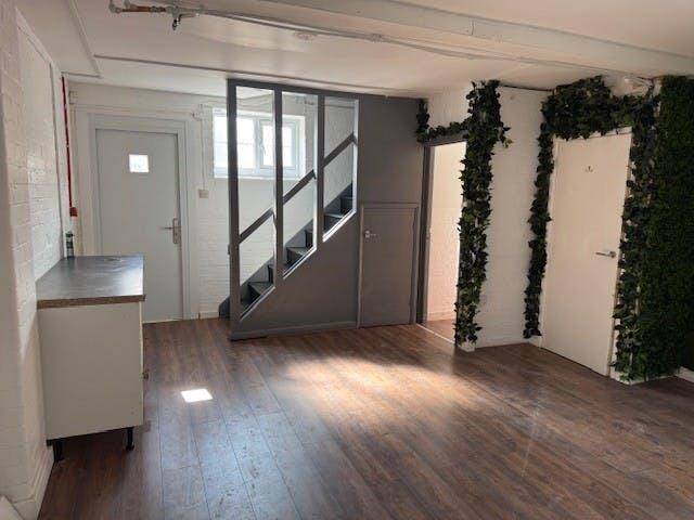 Internal 3.jpg