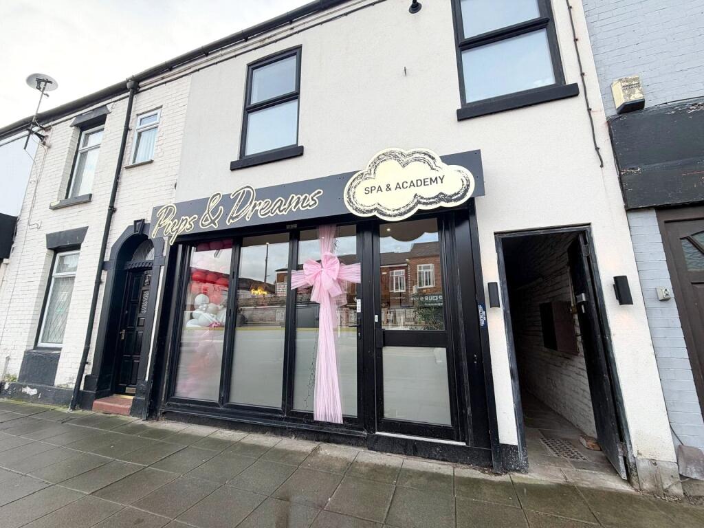 Main image of property: Manchester Road, Denton, Manchester Road, M34