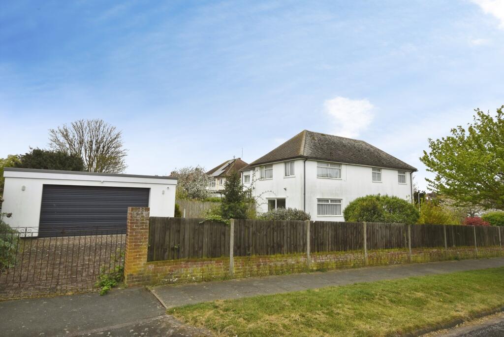 Main image of property: Lonsdale Avenue, Margate