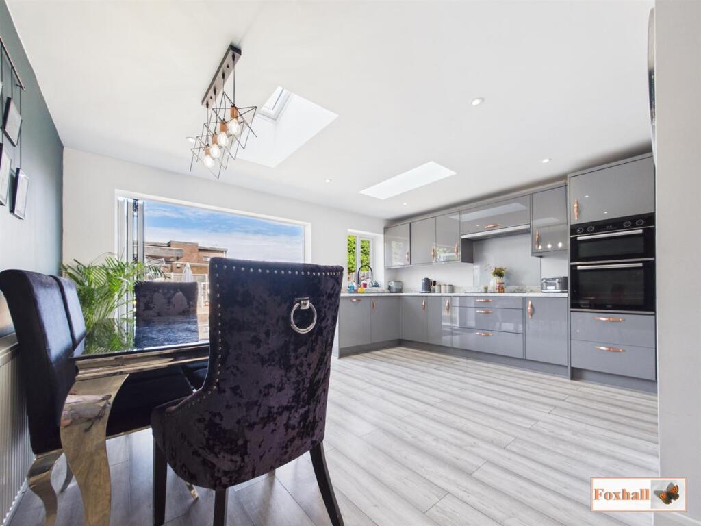House in Ipswich - View 4