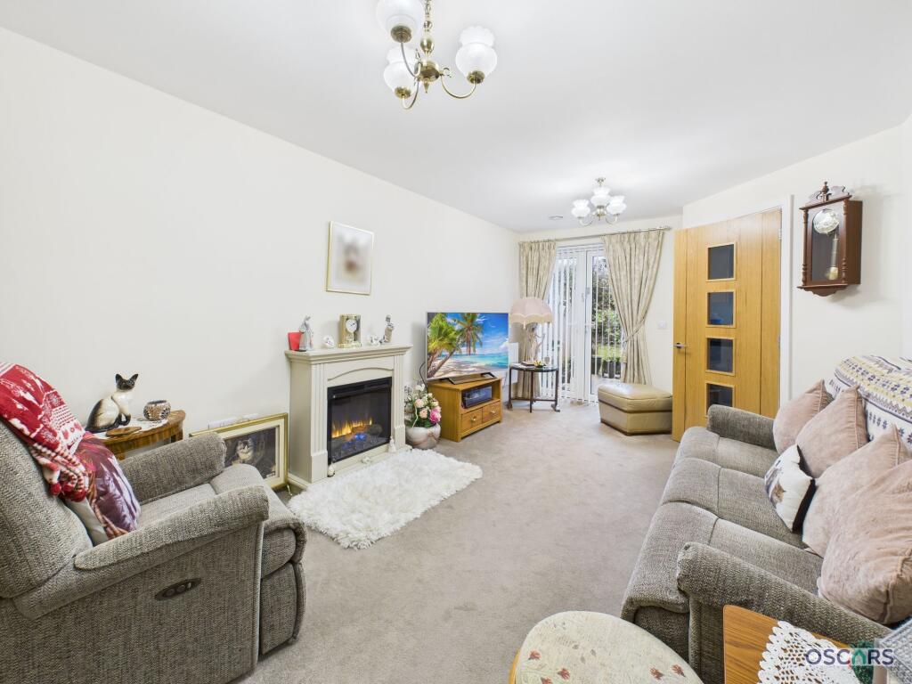 Apartment in Hull - View 3
