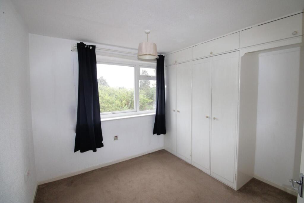Apartment in London, Upminster Bridge, Upminster - More