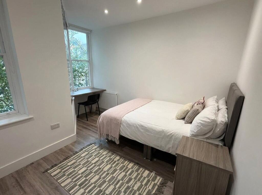 House in Bristol - View 5