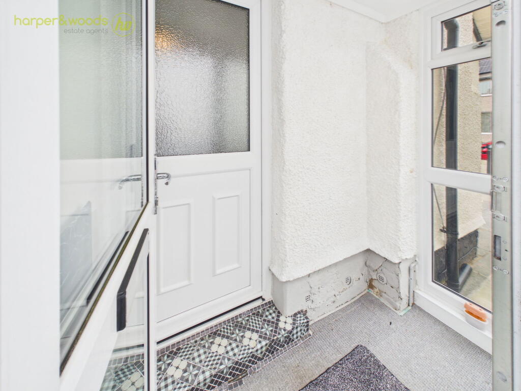 House in Wirral, Liverpool City Region - More