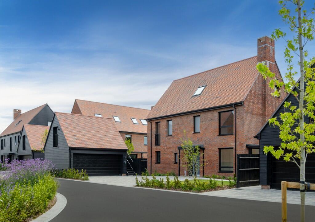 Main image of property: Alfold Gardens,
Alfold,
Cranleigh,
GU6 8BG