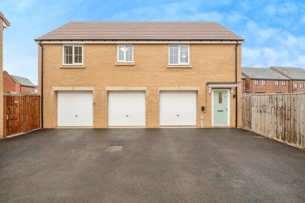 2-bed house on Tulip Drive, Balby, Doncaster, £160,000